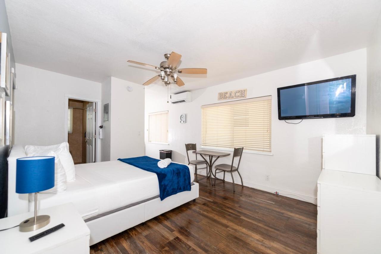 Tropic Isle Boutique Hotel Hollywood Extérieur photo